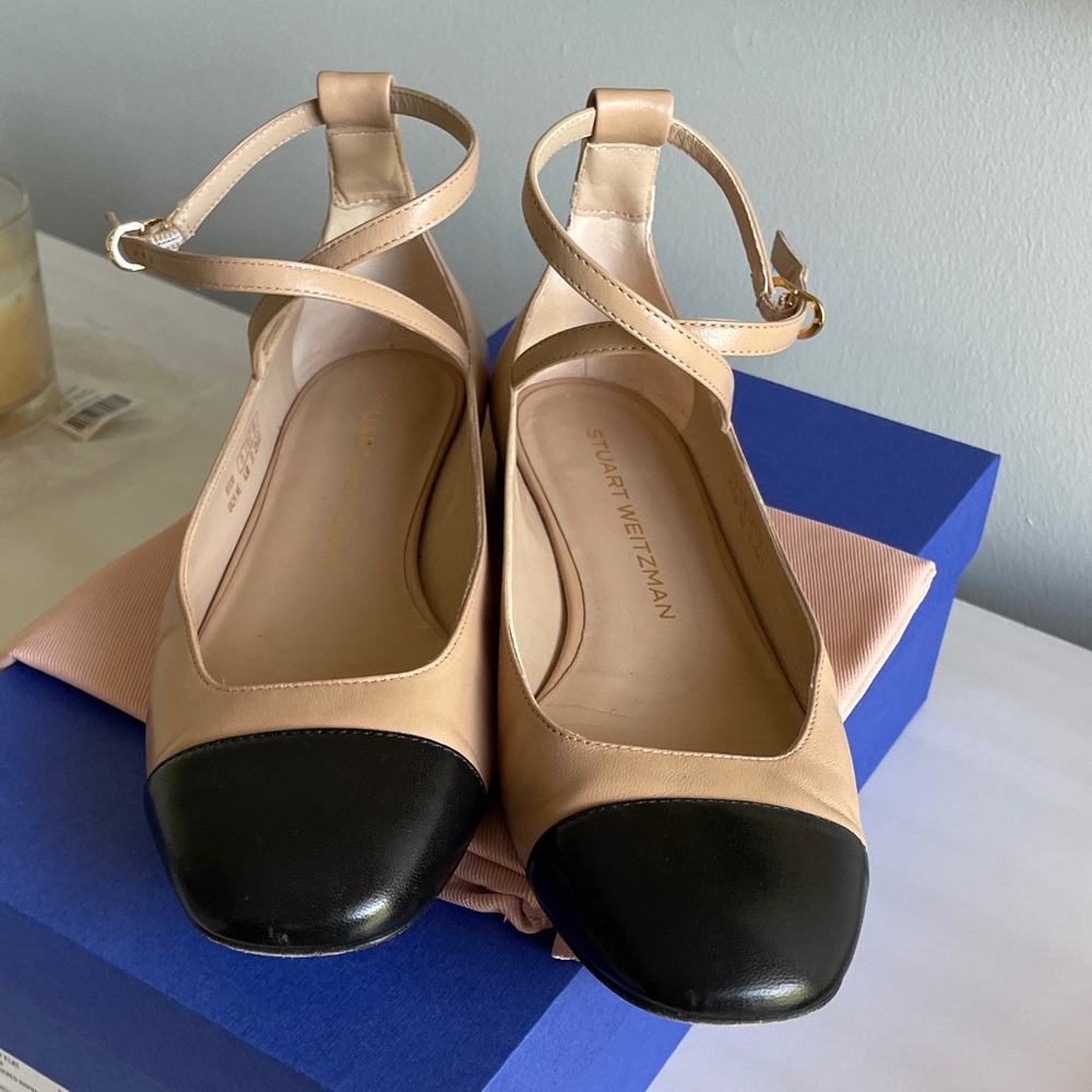 Stuart Weitzman Nude and Black Ballet Flats w/ Strap